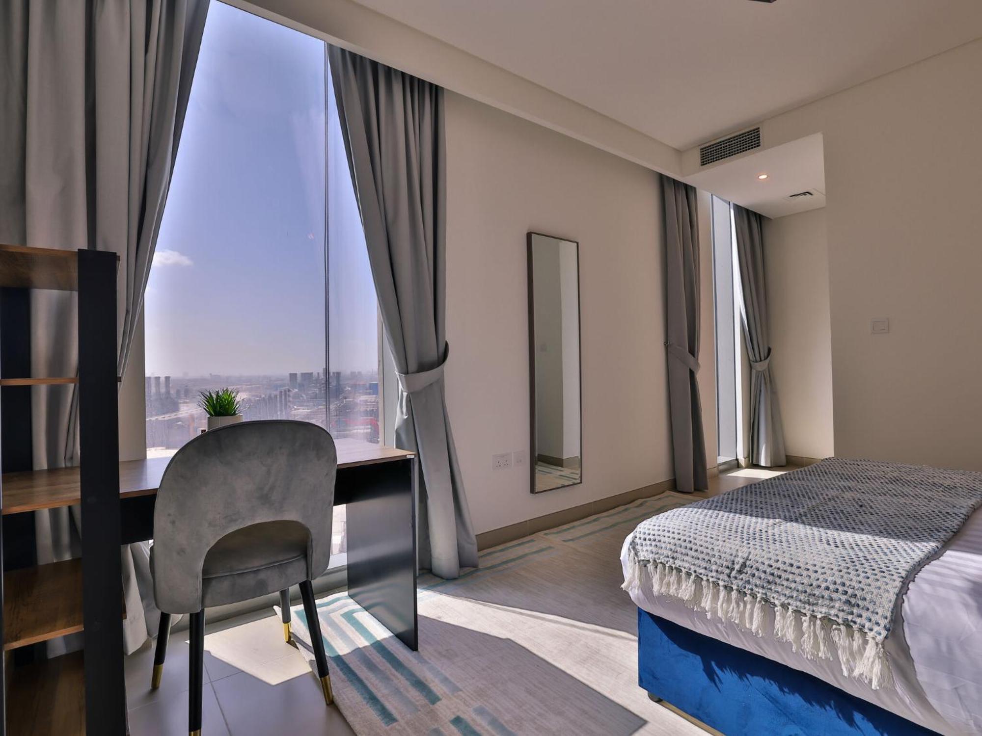 Luxurious Apartments Dubai Marina Views Pool Gym By Sojo Stay Esterno foto