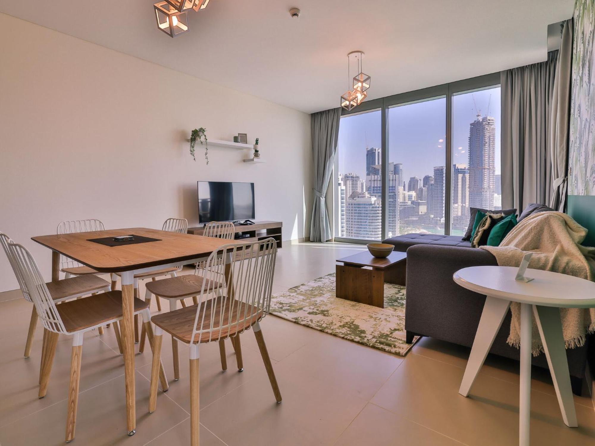 Luxurious Apartments Dubai Marina Views Pool Gym By Sojo Stay Esterno foto