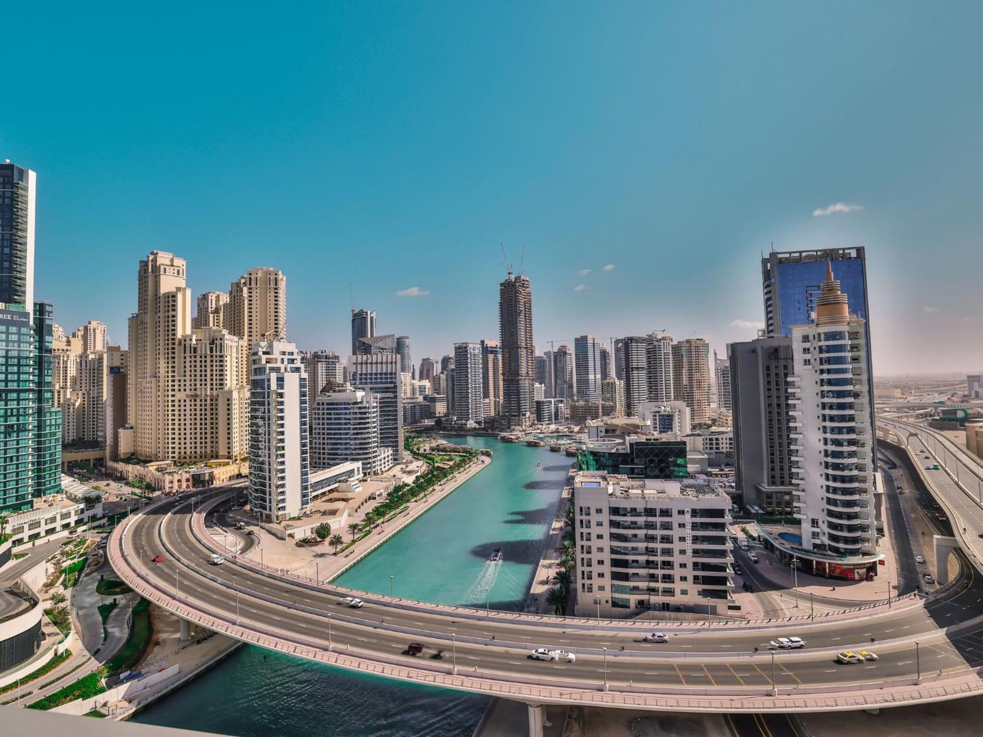 Luxurious Apartments Dubai Marina Views Pool Gym By Sojo Stay Esterno foto