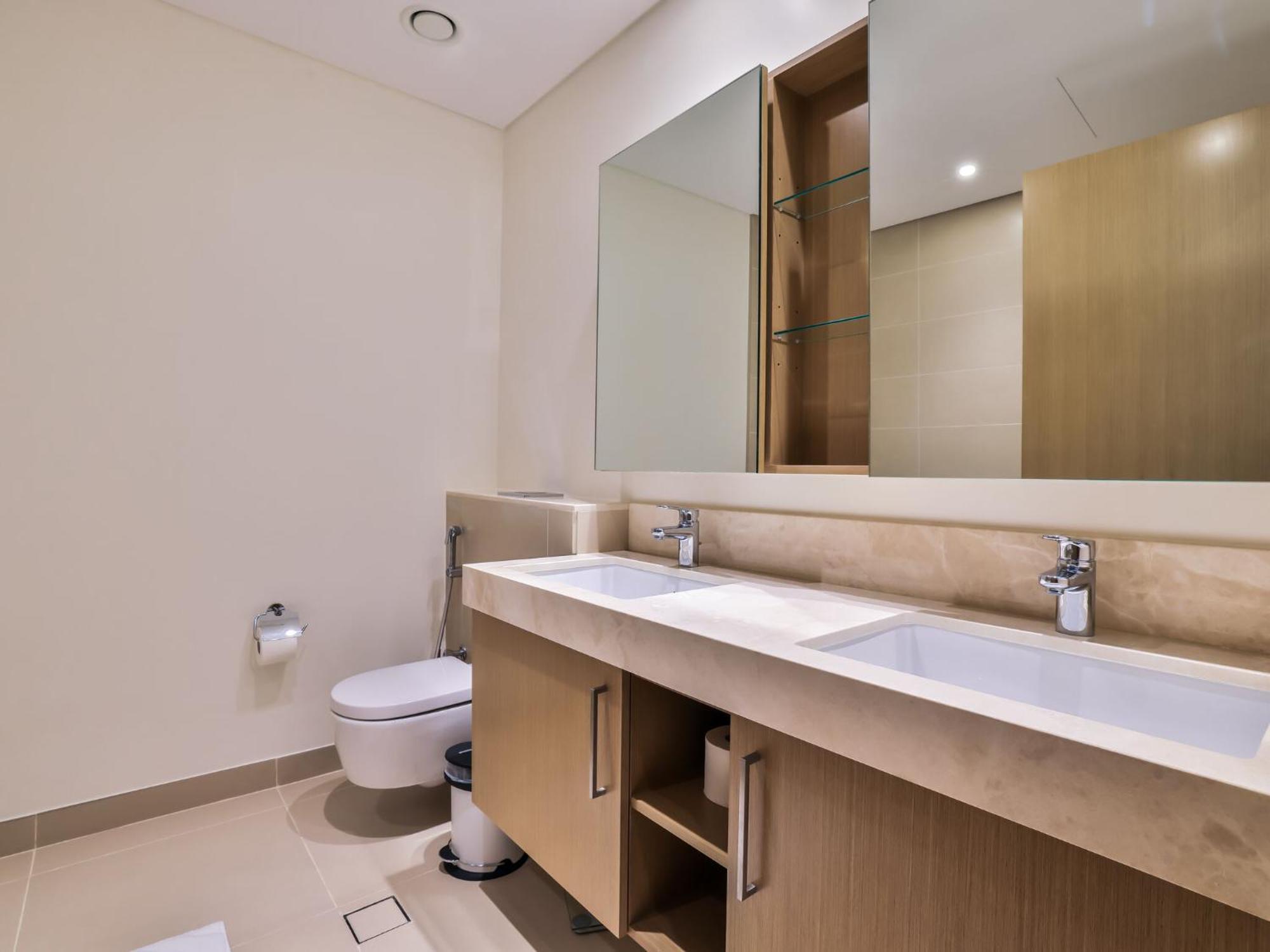 Luxurious Apartments Dubai Marina Views Pool Gym By Sojo Stay Esterno foto