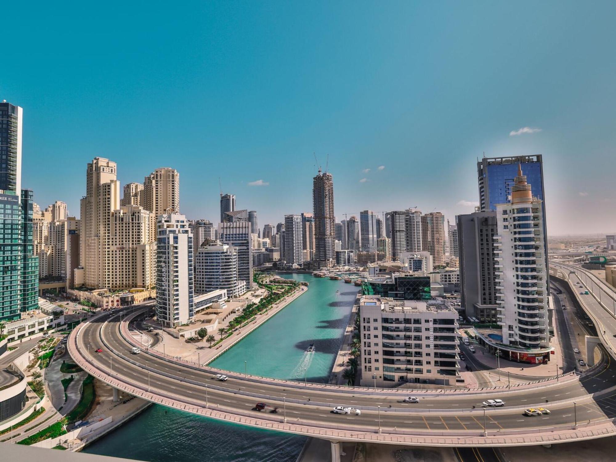 Luxurious Apartments Dubai Marina Views Pool Gym By Sojo Stay Esterno foto