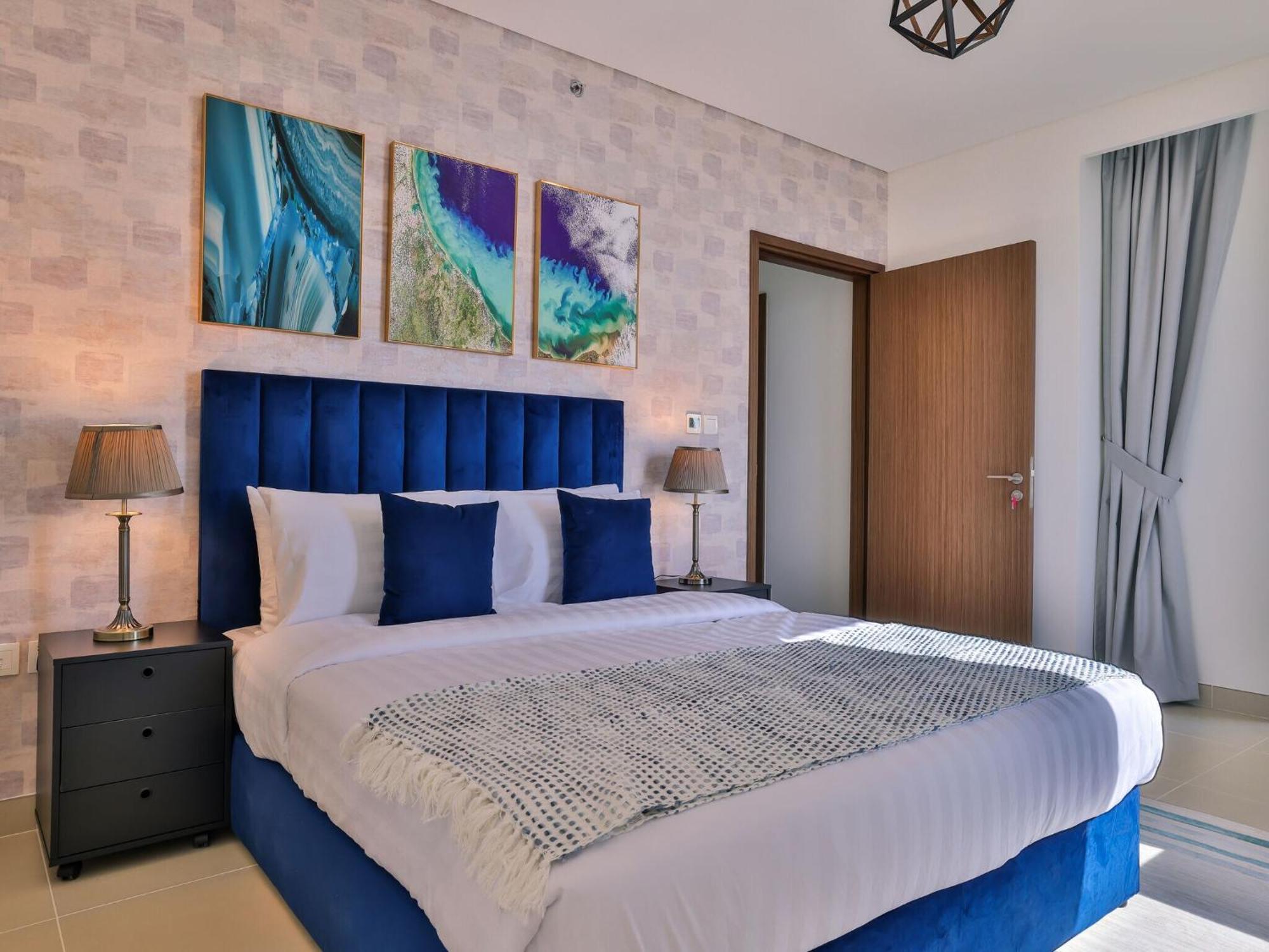 Luxurious Apartments Dubai Marina Views Pool Gym By Sojo Stay Esterno foto